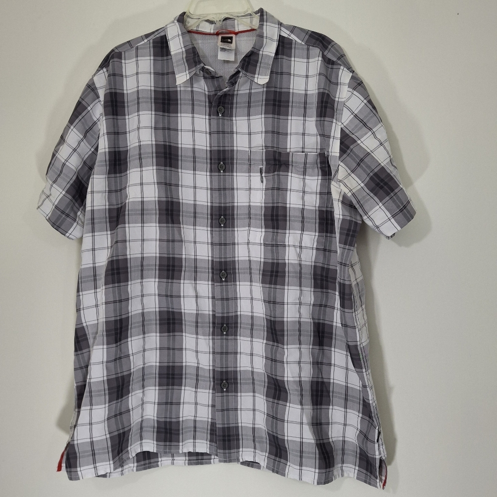 The North Face Gray and White Plaid Casual Shirt, Size XXL